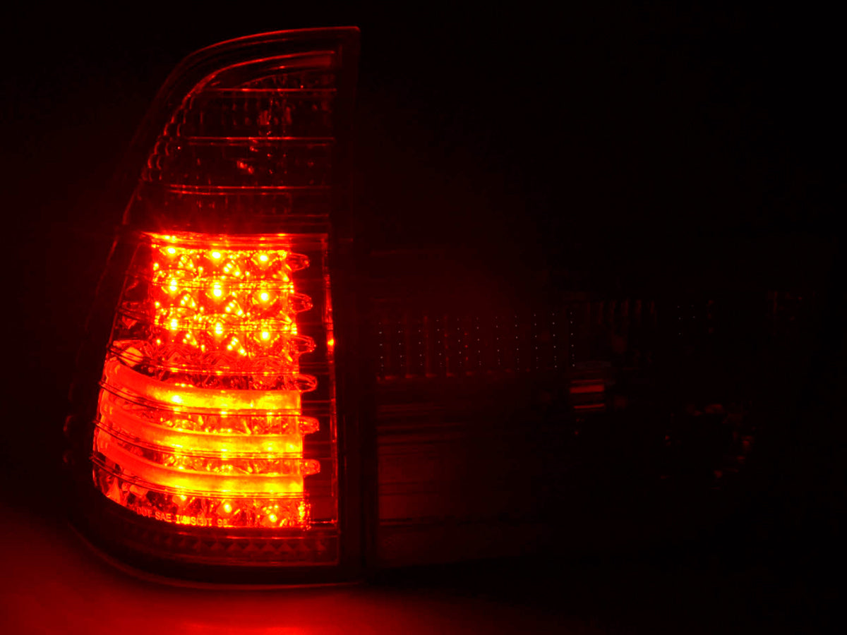 LED Rückleuchten Set BMW X5 Typ E53 98-02 klar/rot LED Rückleuchten Set BMW X5 Typ E53 98-02 klar/rot
